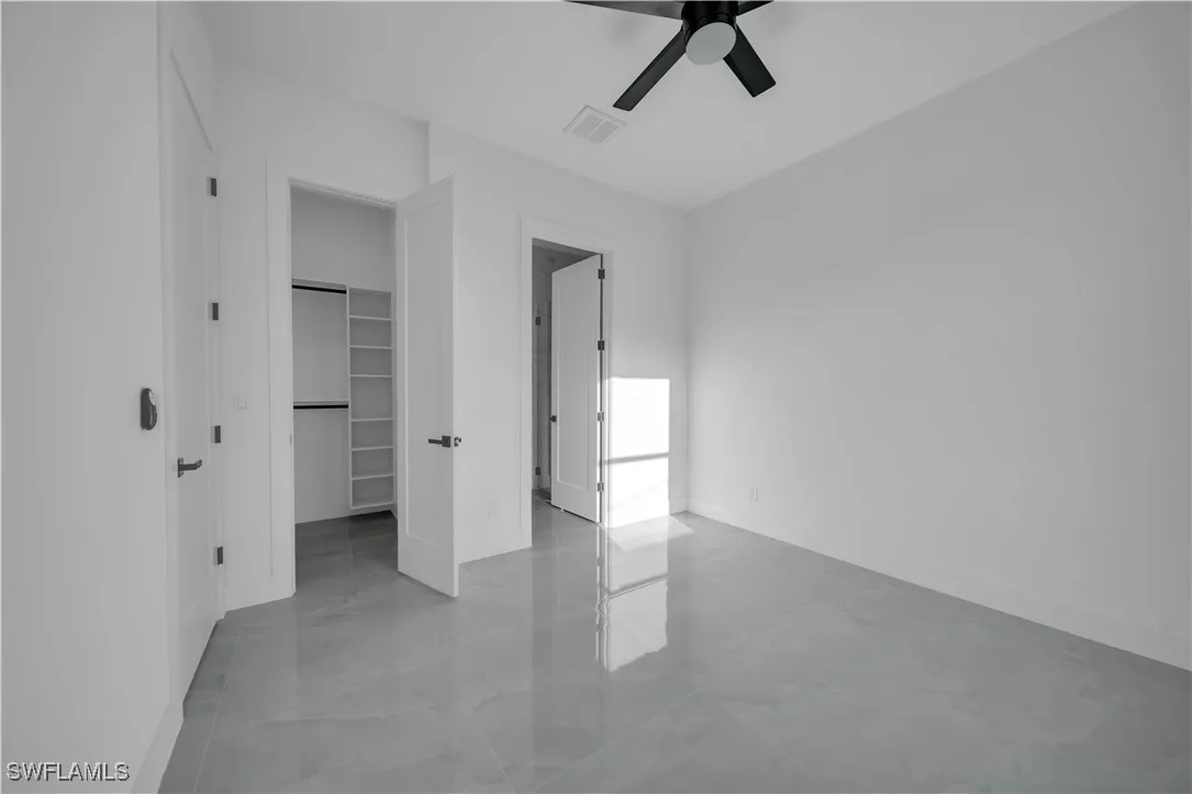 4 bed, 3 bath, 1,931 sq ft single-family home - Gallery Image 12