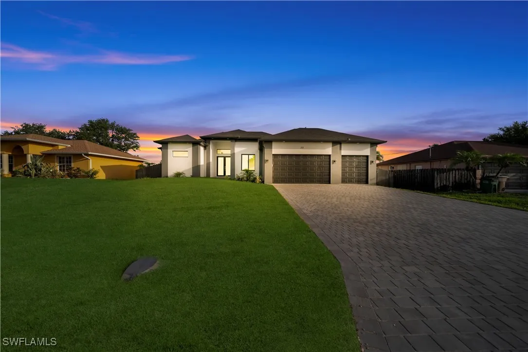 4 bed, 3 bath, 1,931 sq ft single-family home - Gallery Image 43