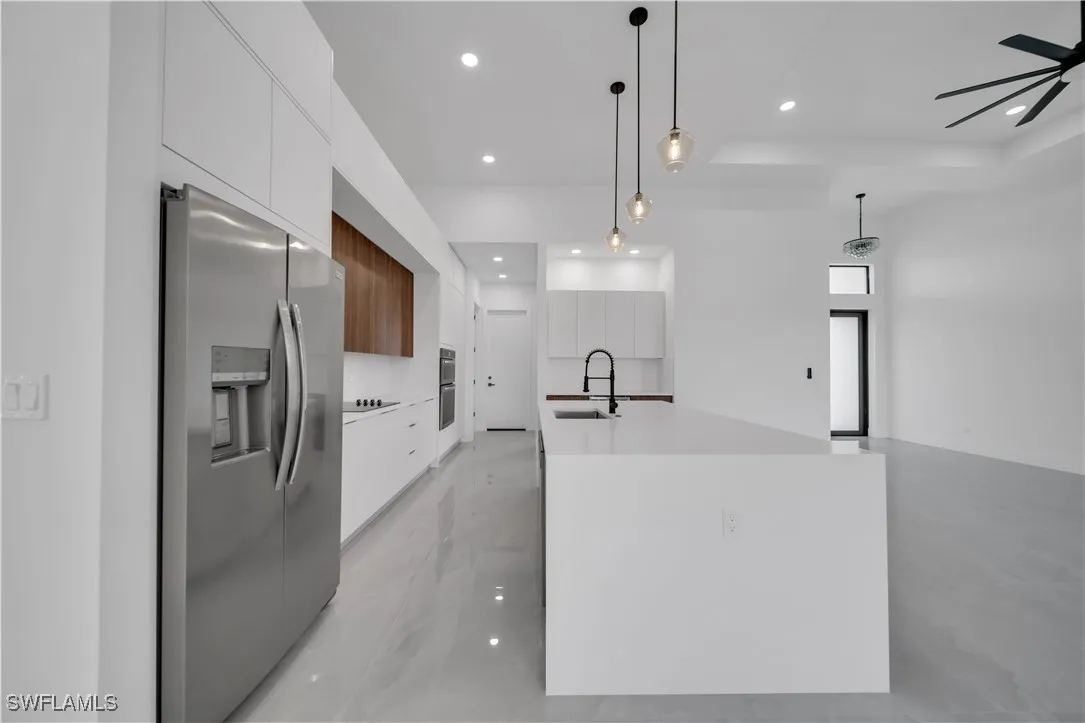 4 bed, 3 bath, 1,931 sq ft single-family home - Gallery Image 29