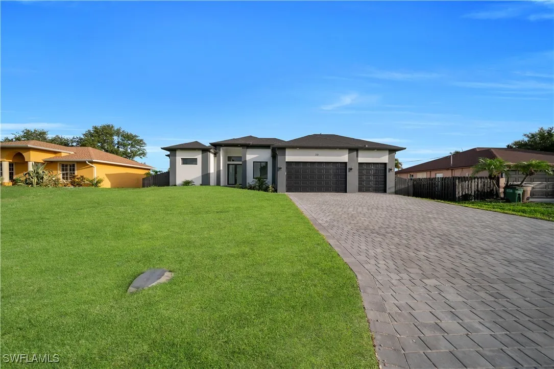4 bed, 3 bath, 1,931 sq ft single-family home - Gallery Image 44