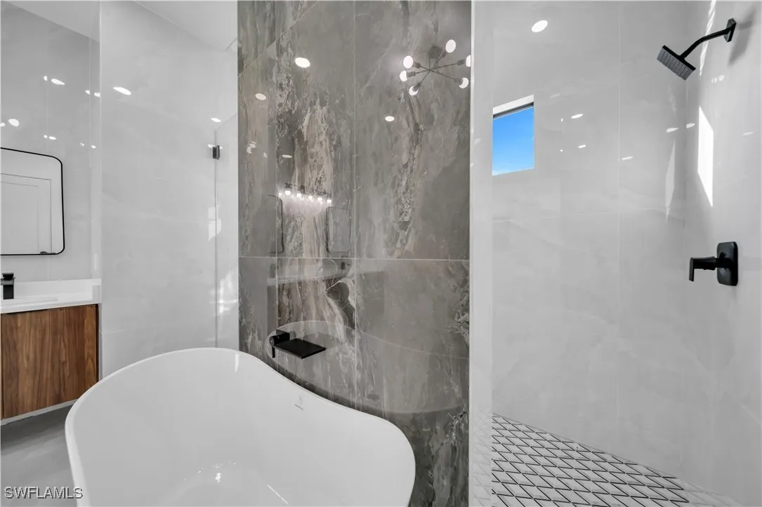 4 bed, 3 bath, 1,931 sq ft single-family home - Gallery Image 18