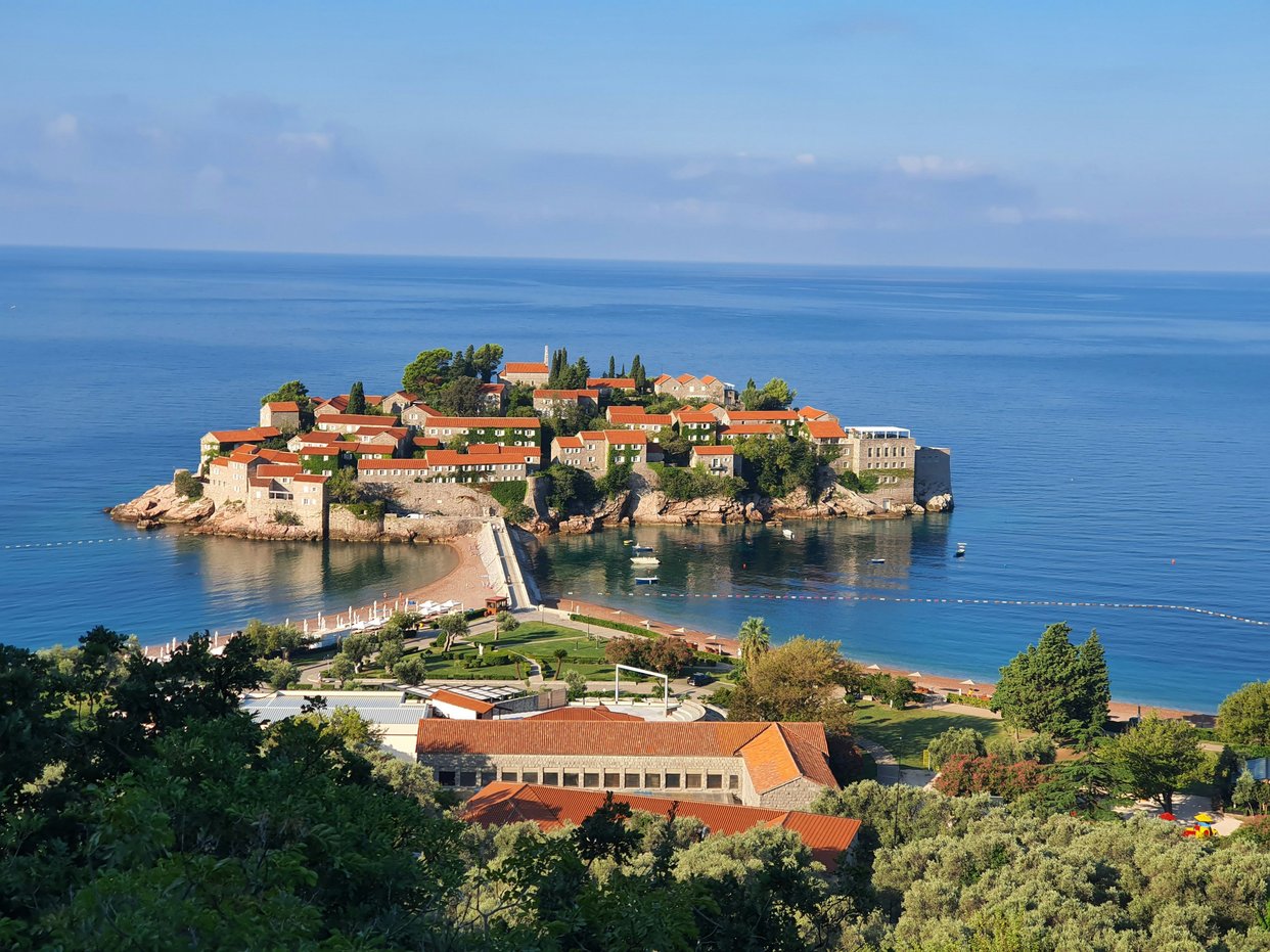 Sveti Stefan Viewpoint - Photo by Guy Yumpolski