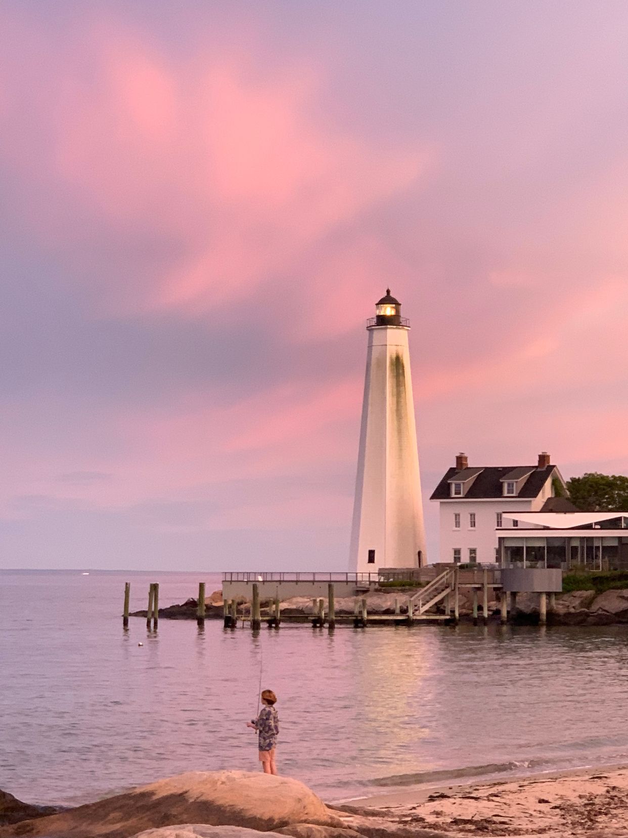 New London Harbor Lighthouse