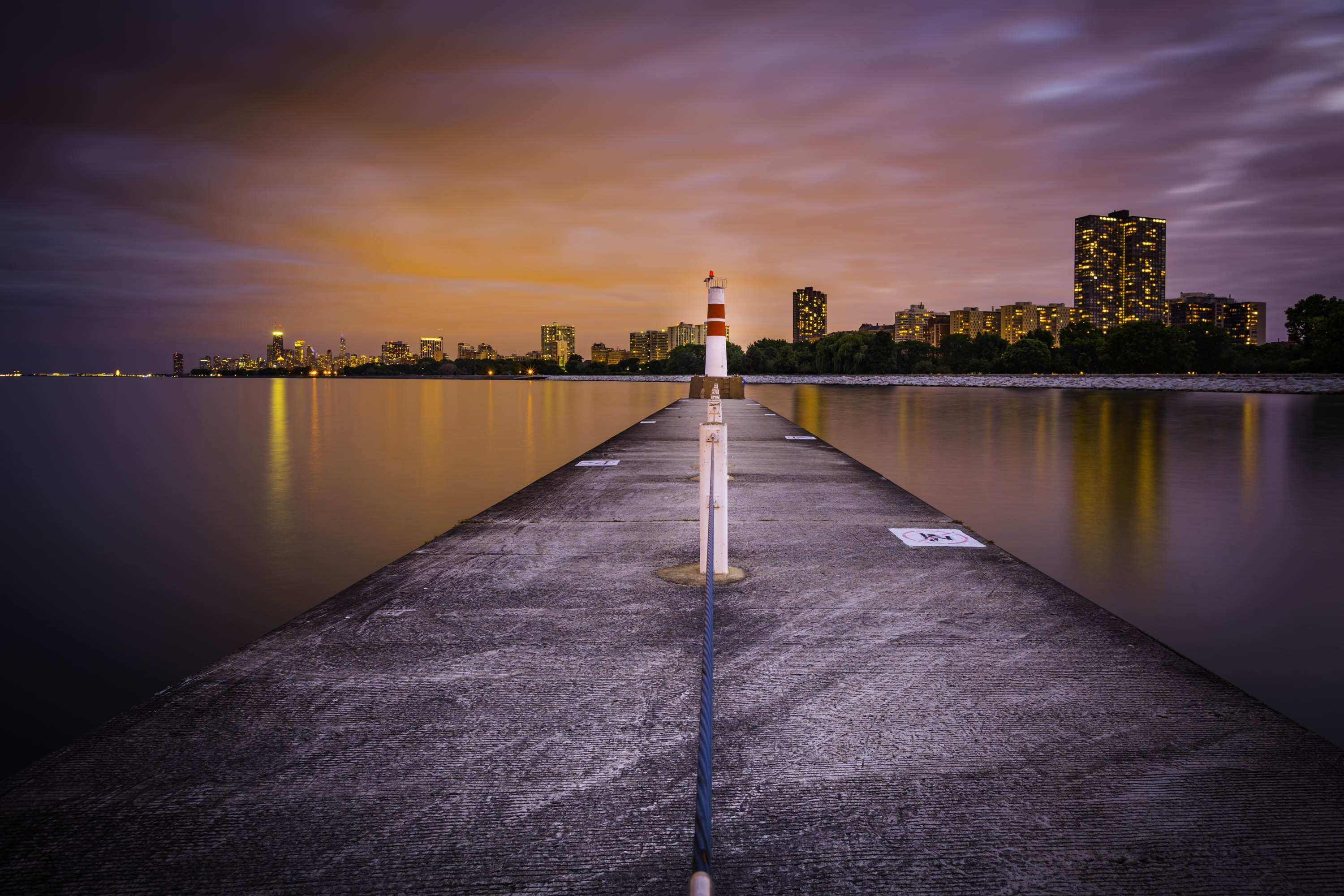 Montrose Harbor — Photo by http://edmimages.com