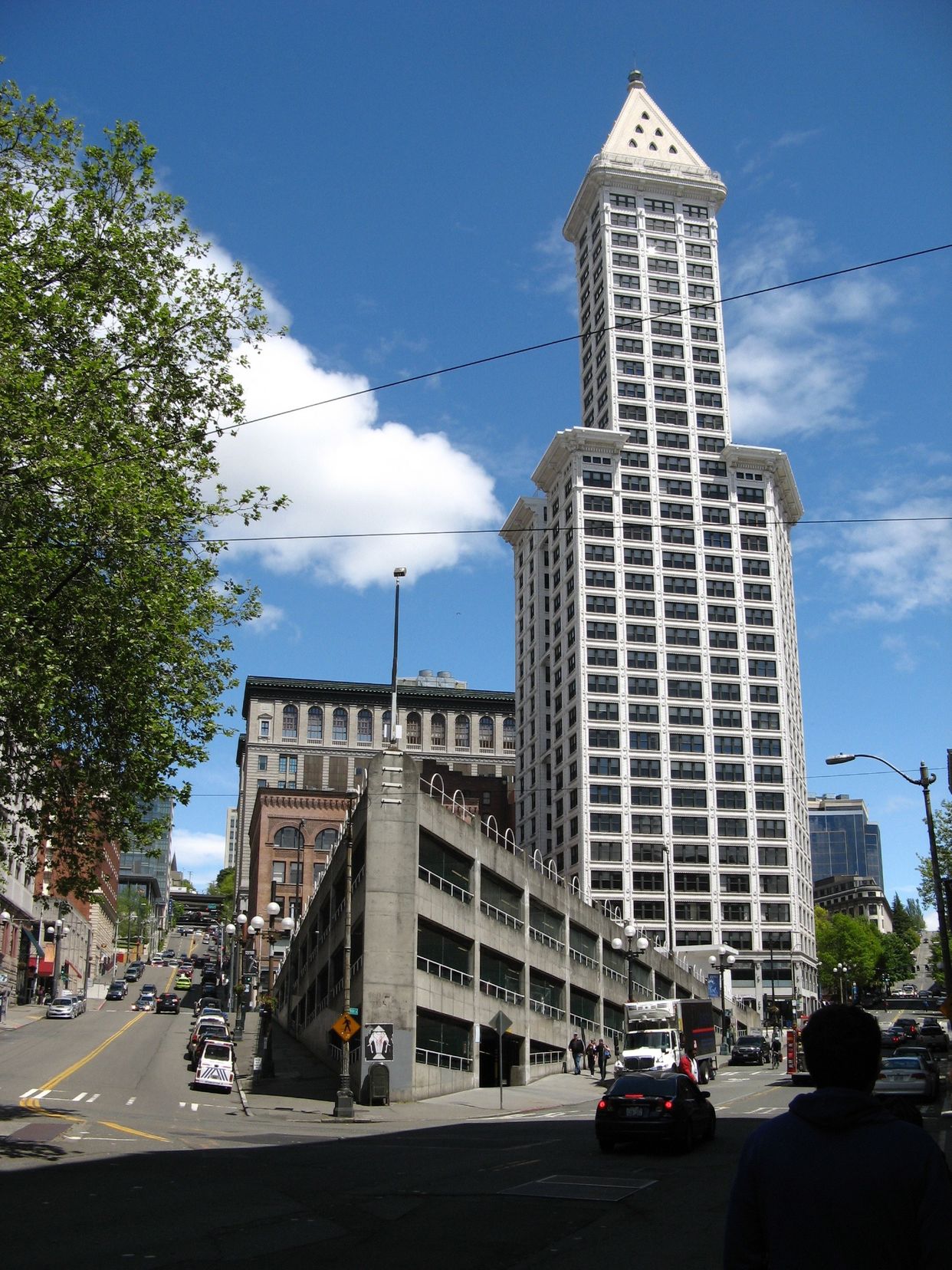 Pioneer Building - Photo by hakkun