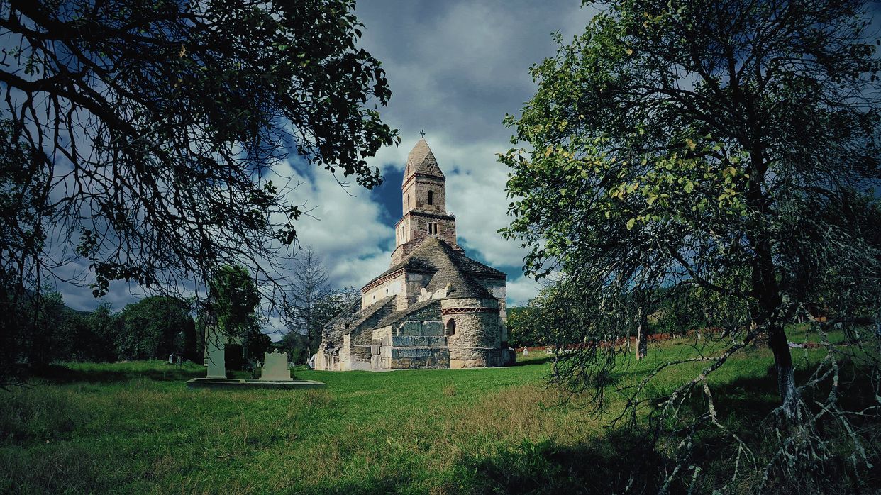 Densuș Church
