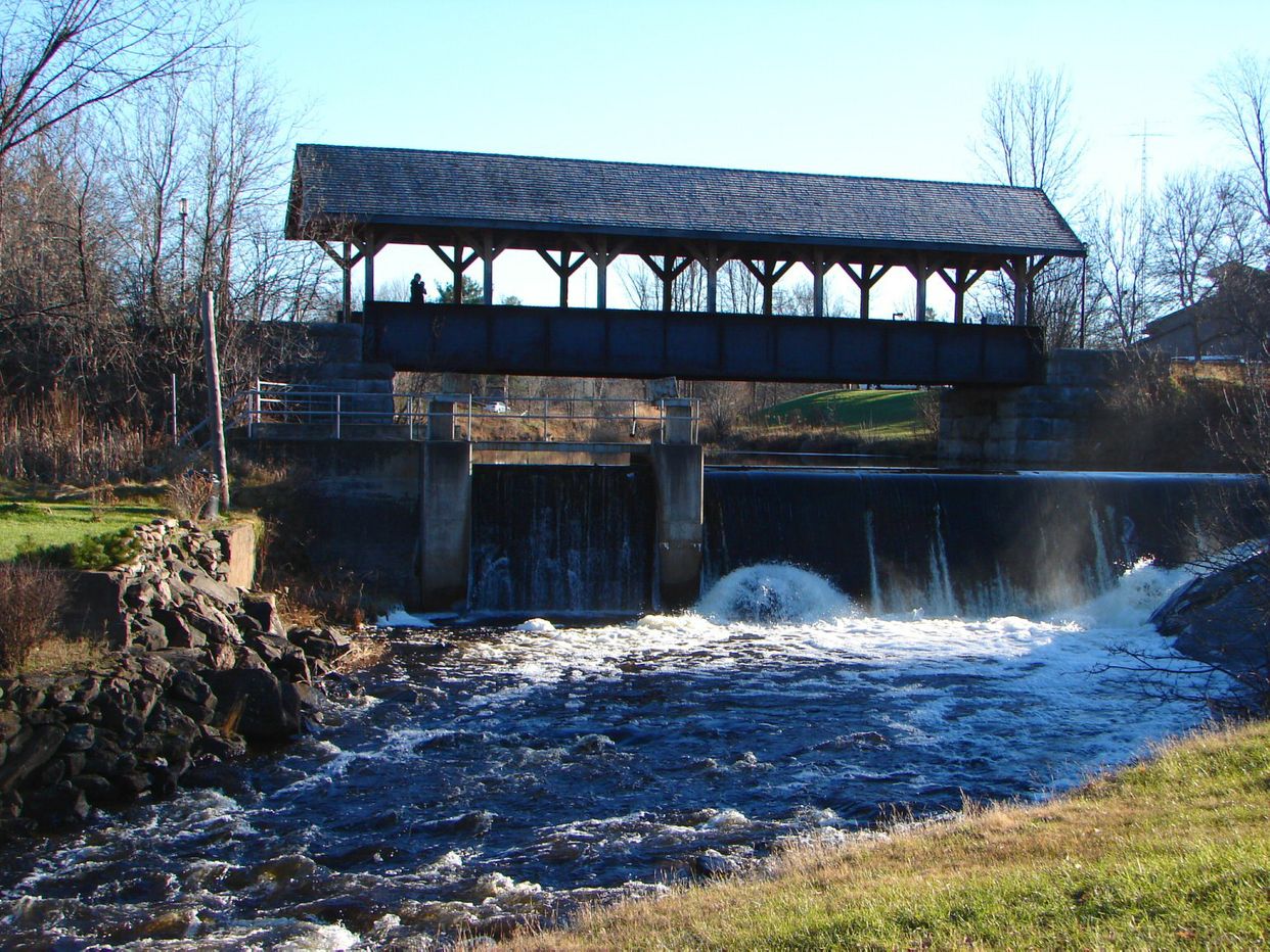 Killaloe Footbridge and Dam