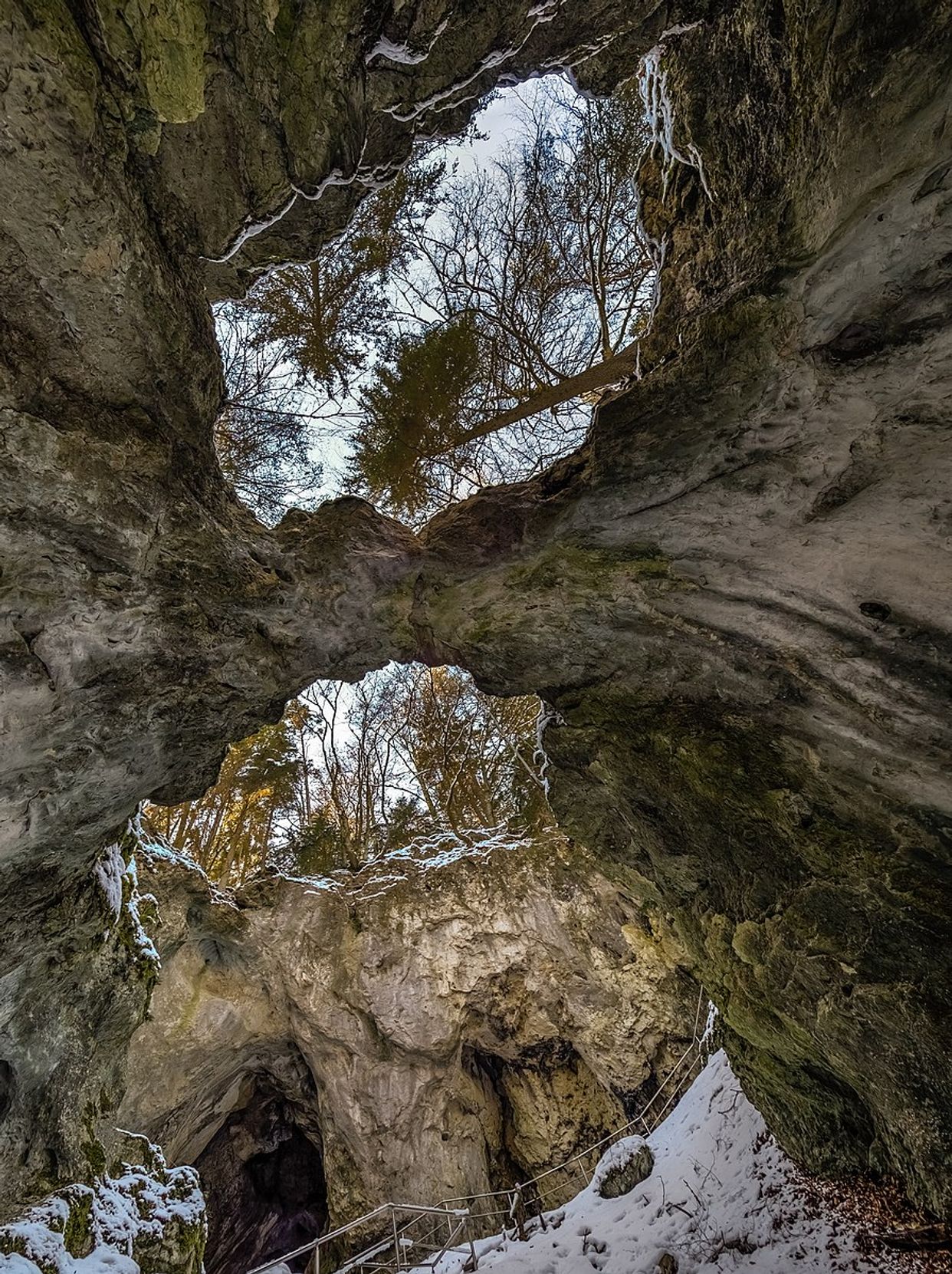 Riesenburg Cave