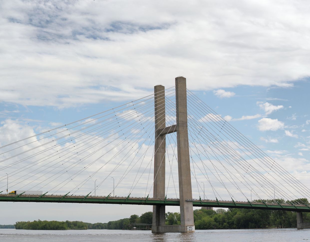 Great River Bridge