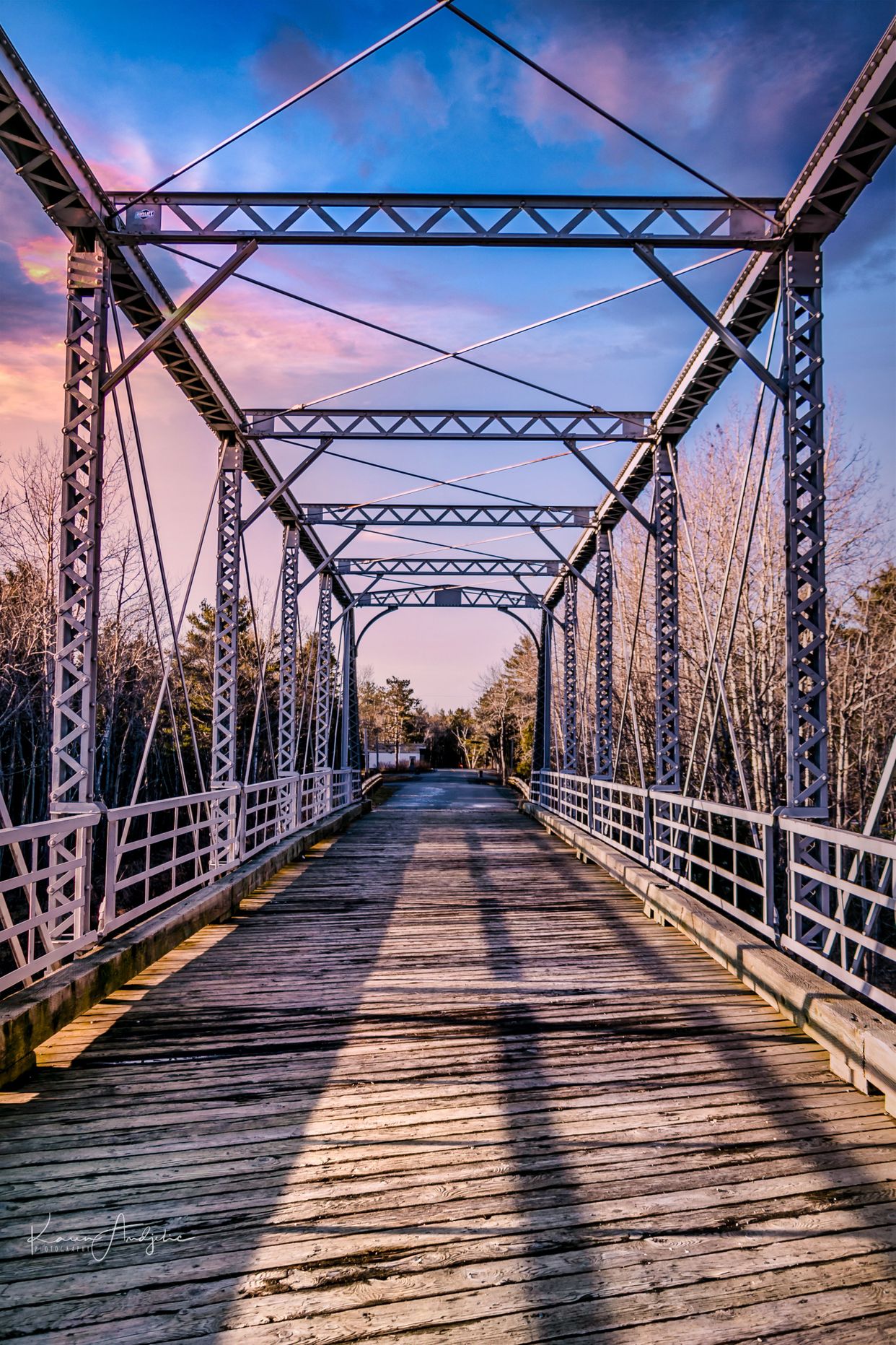 Laurie Park Train Bridge