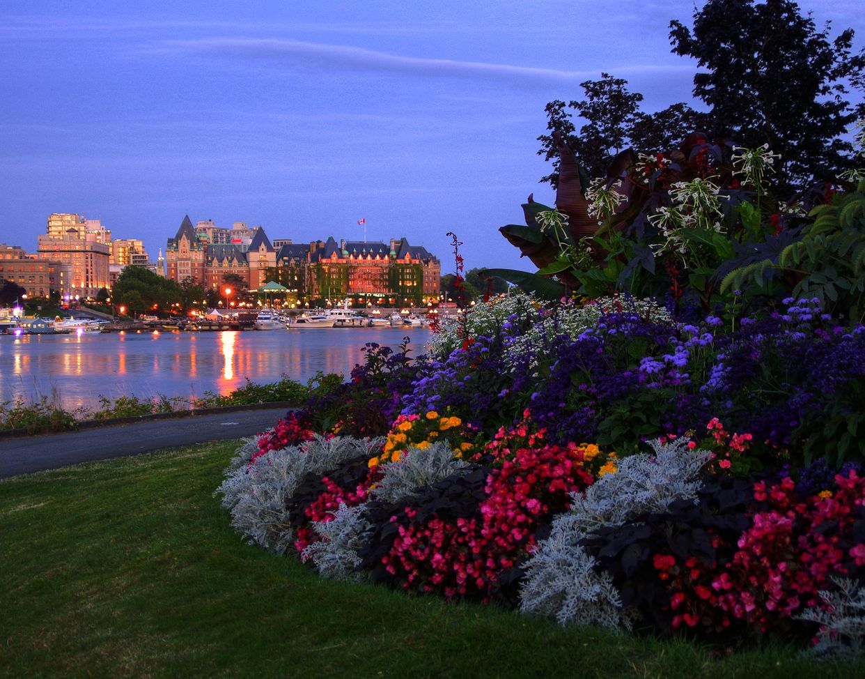 Laurel Point