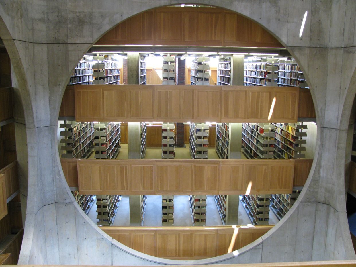 Phillips Exeter Academy Library Atrium
