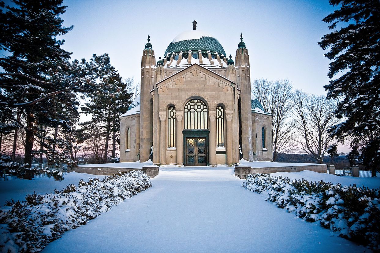 Thomas Foster Memorial