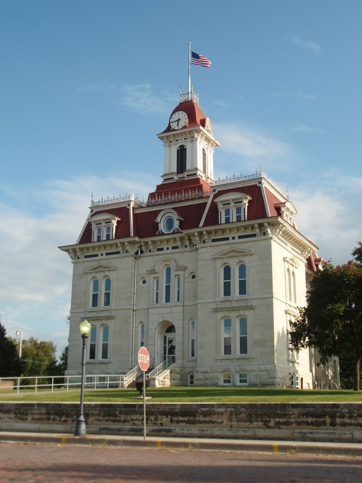 Chase County Couthouse