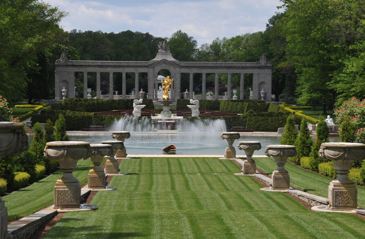 Nemours Mansion Reflecting Pool 