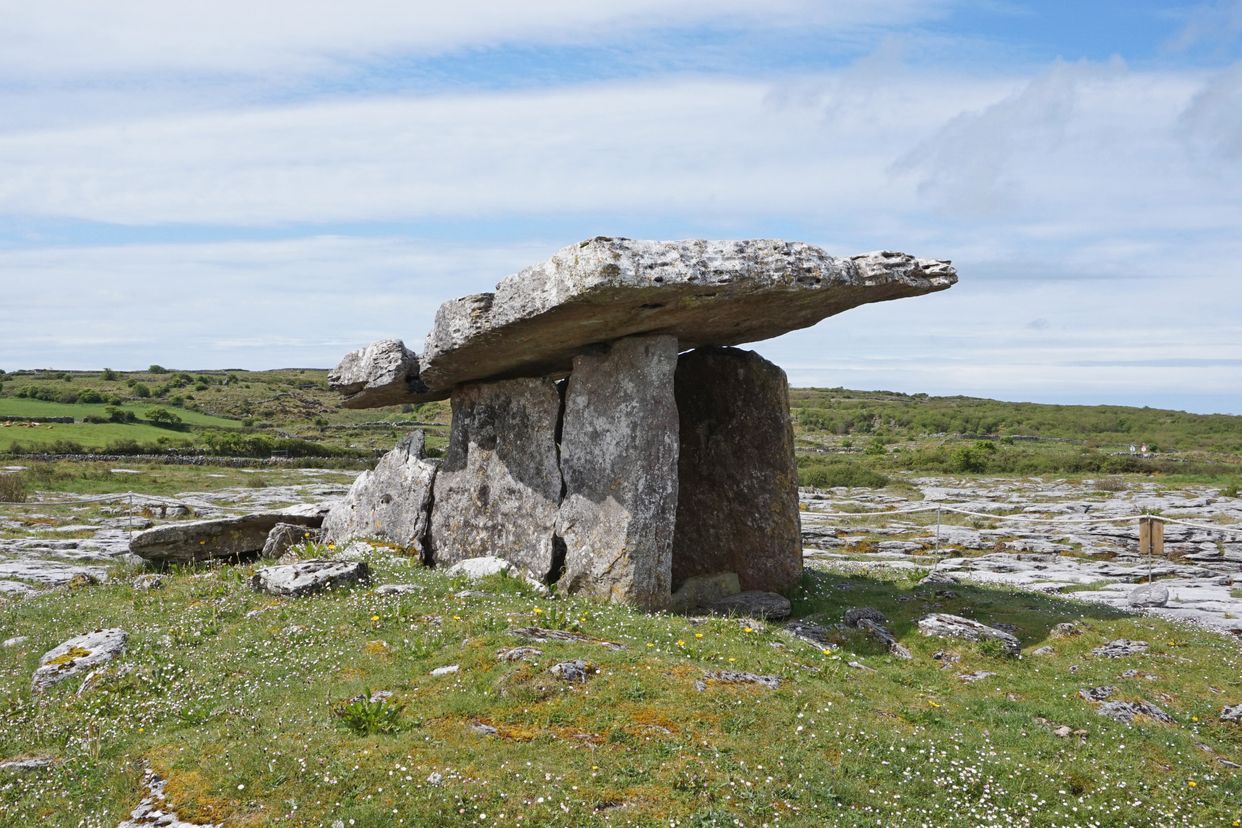 Poulnabrone dolmen