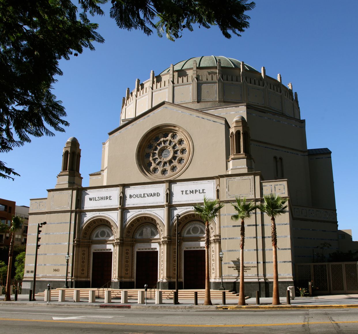 Wilshire Boulevard Temple