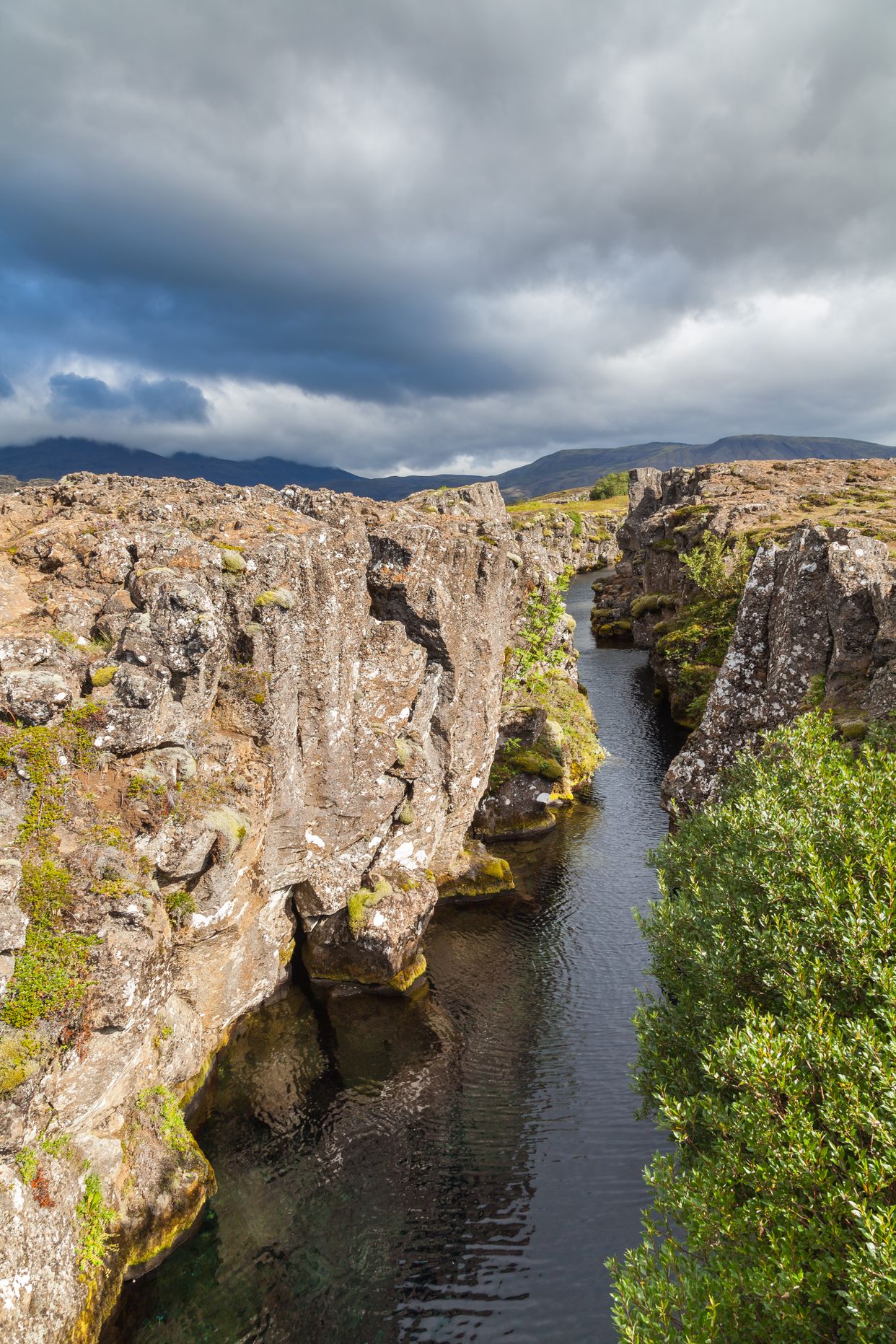  Flosagjá Fissure