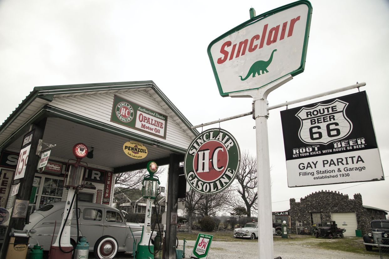 Old Sinclair Gas Station