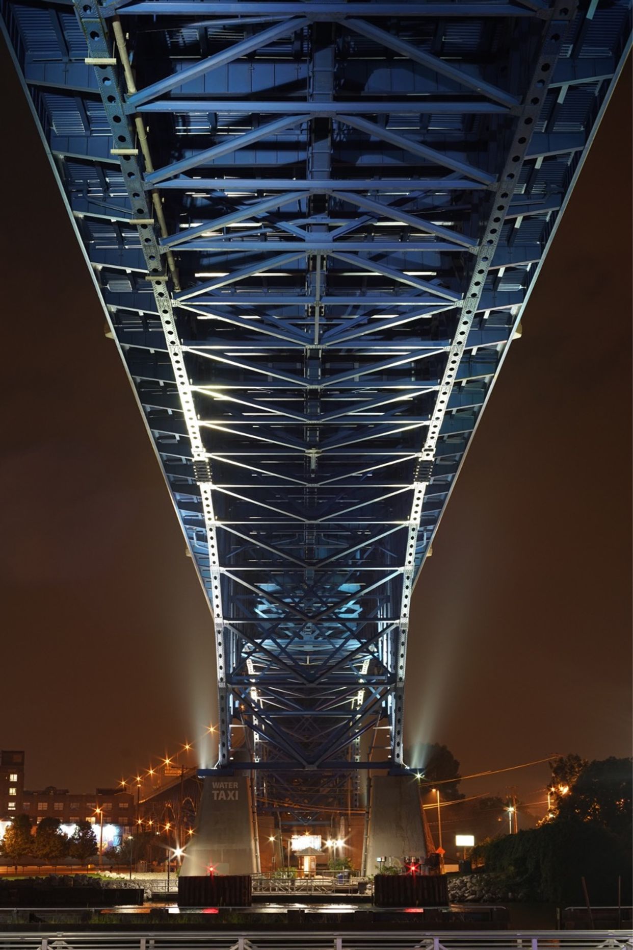 Veterans Memorial Bridge 