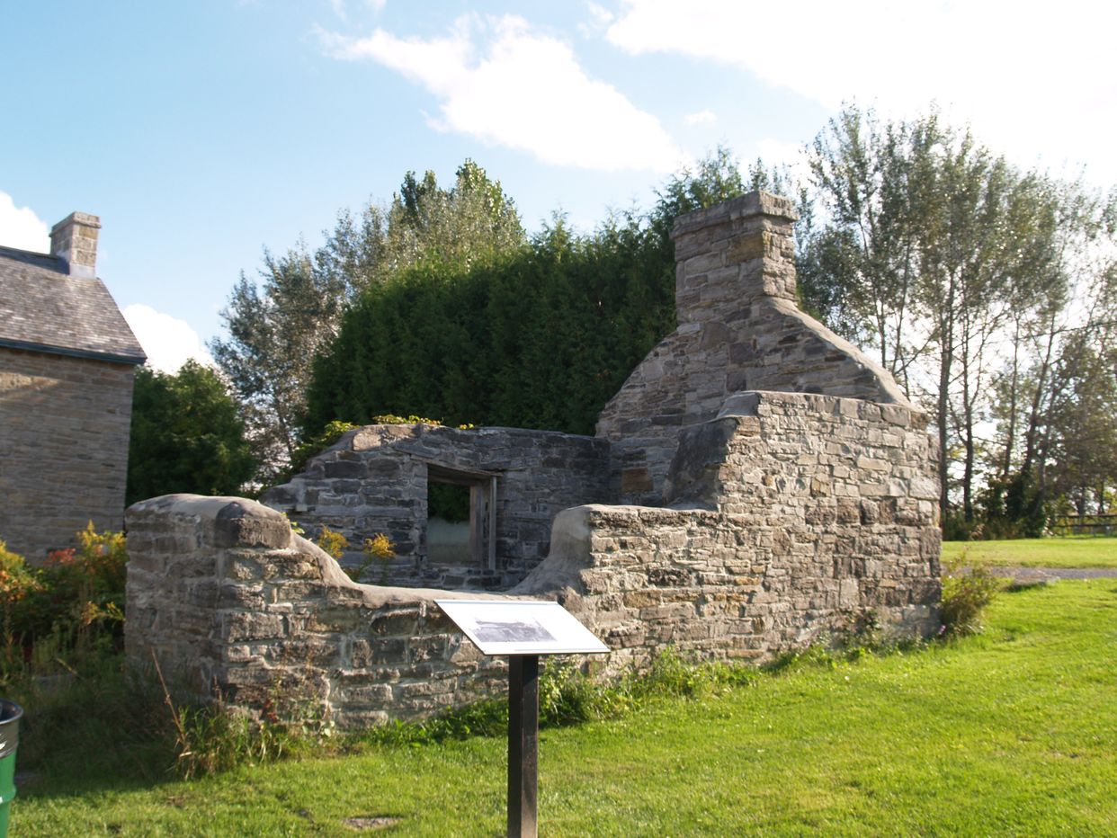 Pinhey's Point