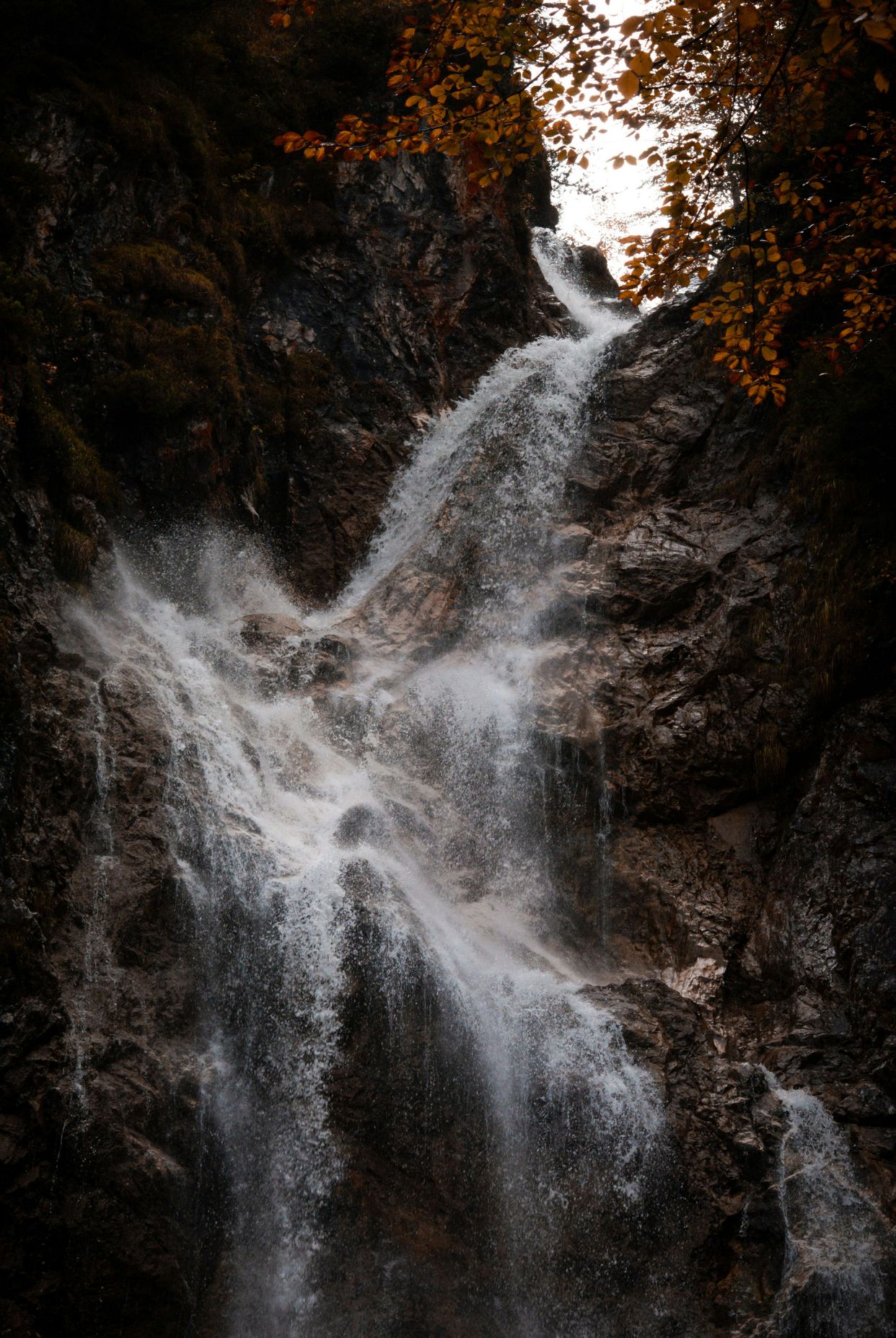 Kreuzstein Wasserfall