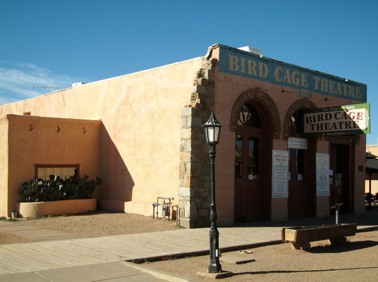  Bird Cage Theatre 