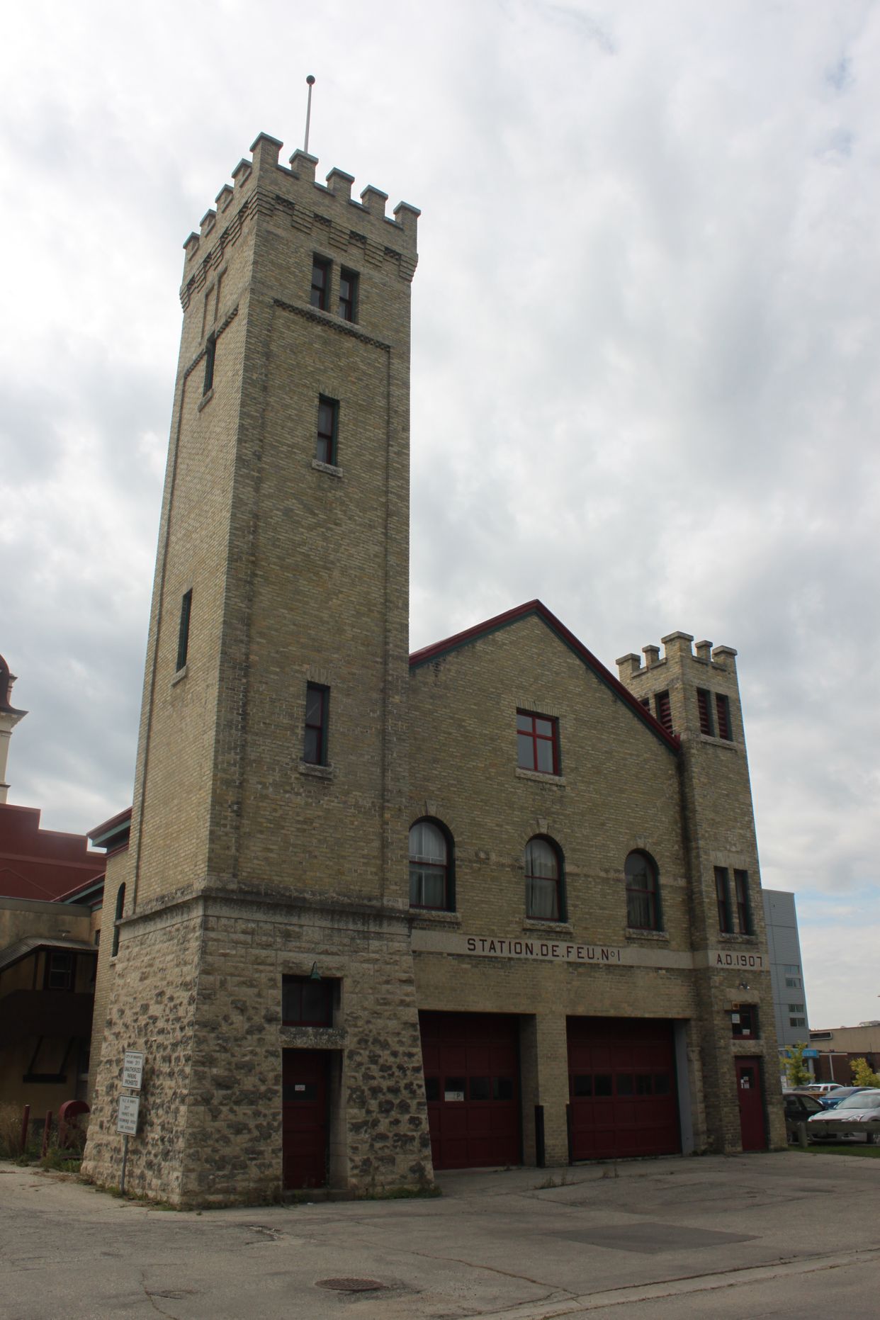 St. Boniface City Hall - Photo by K bottomley