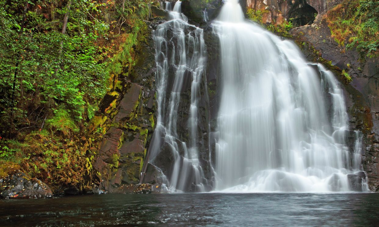 Youngs River Falls 