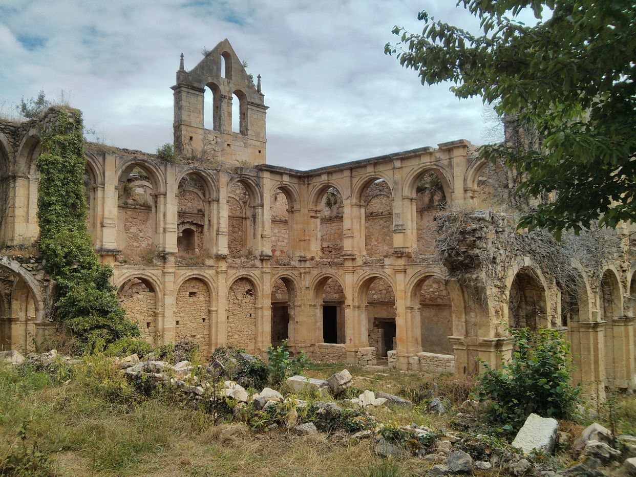 Monasterio Santa María de Rioseco