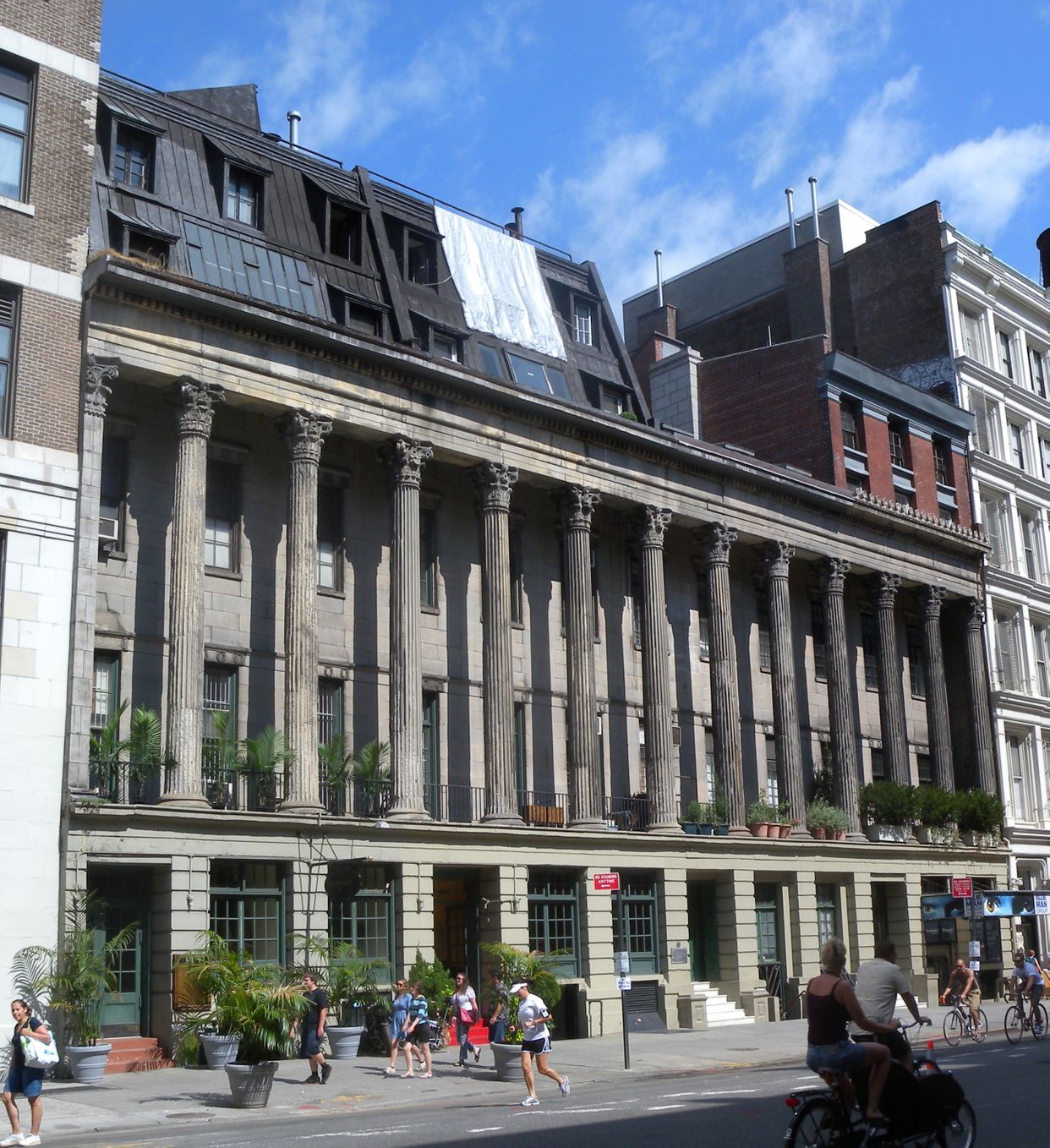 Colonnade Row
