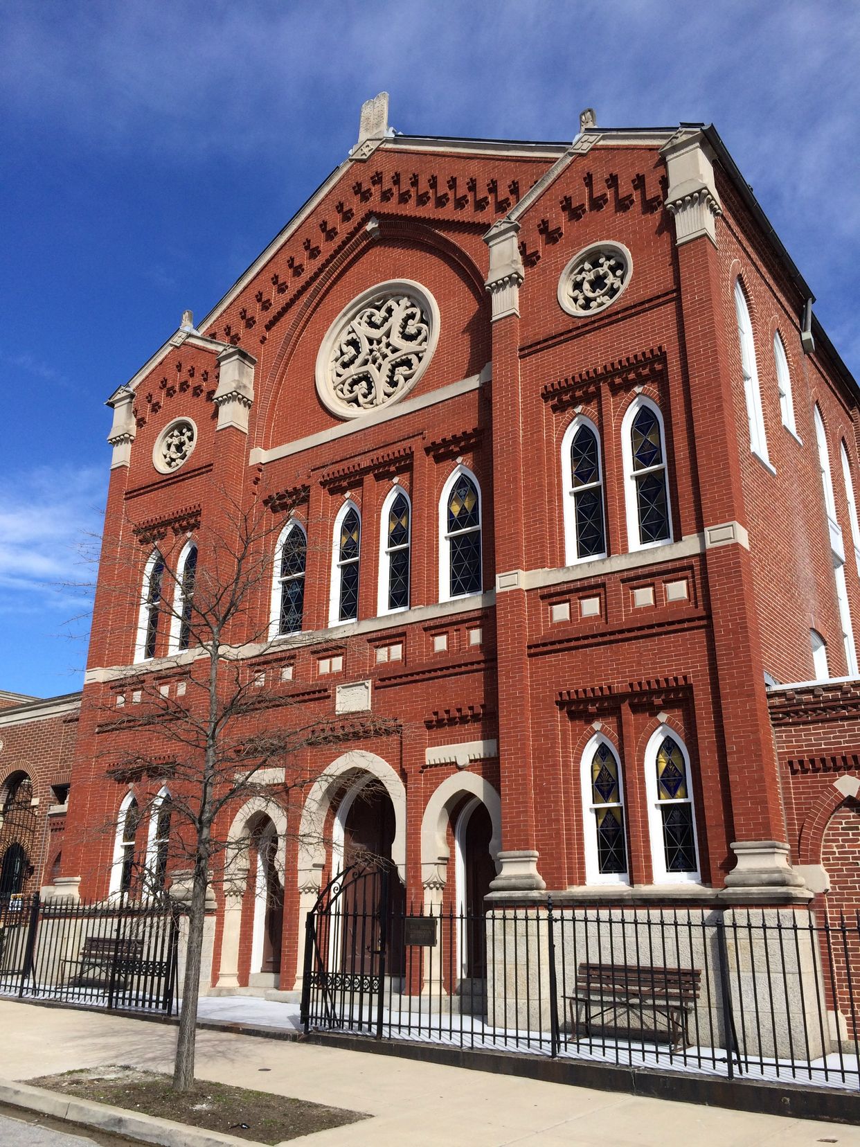 B'nai Israel is a Modern Orthodox Synagogue