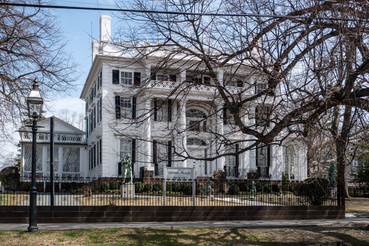 Linden Place