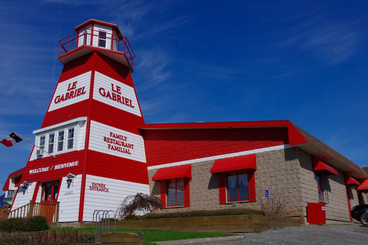 Le Gabriel Lounge & Restaurant  