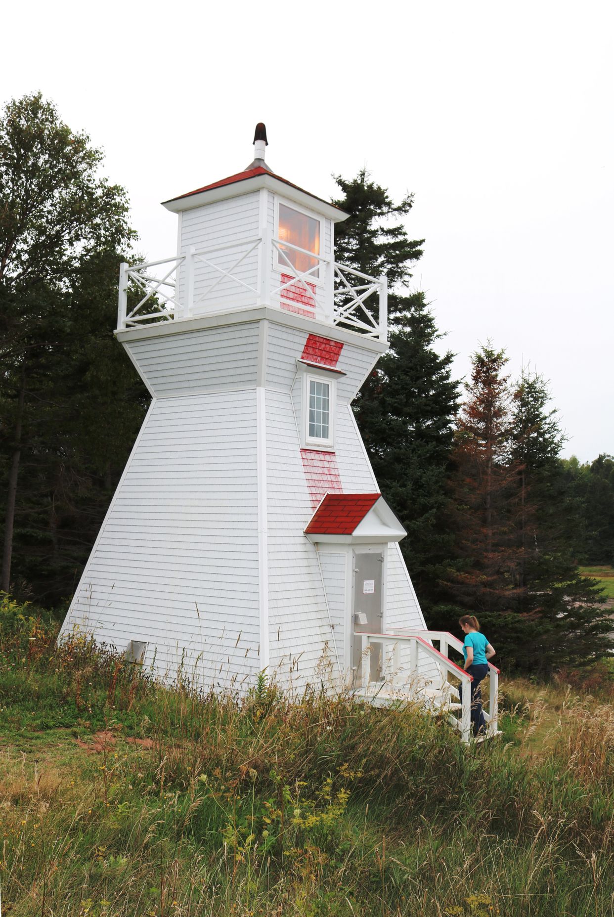 Warren Cove Front Range Lighthouse