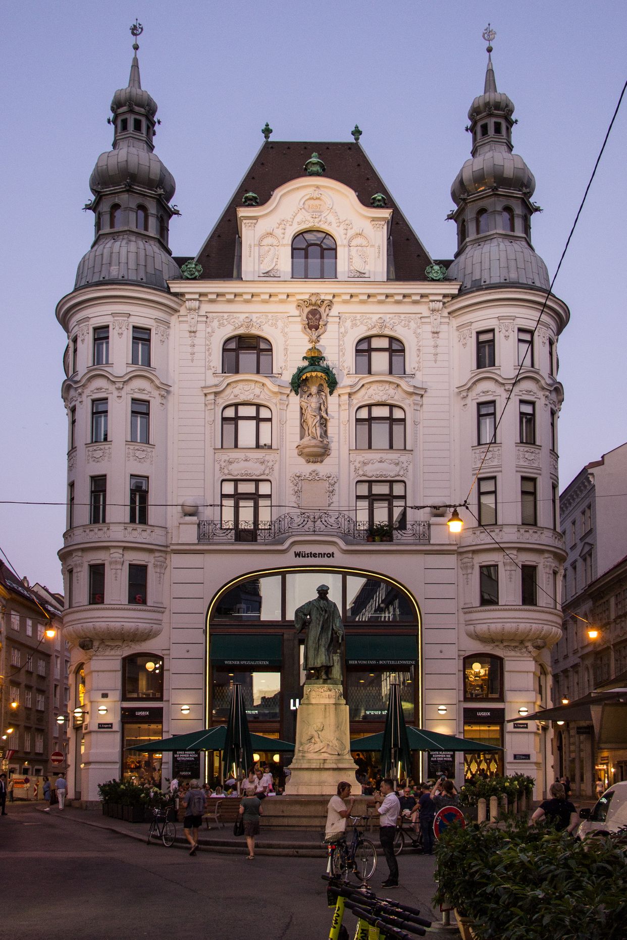 Regensburger Hof