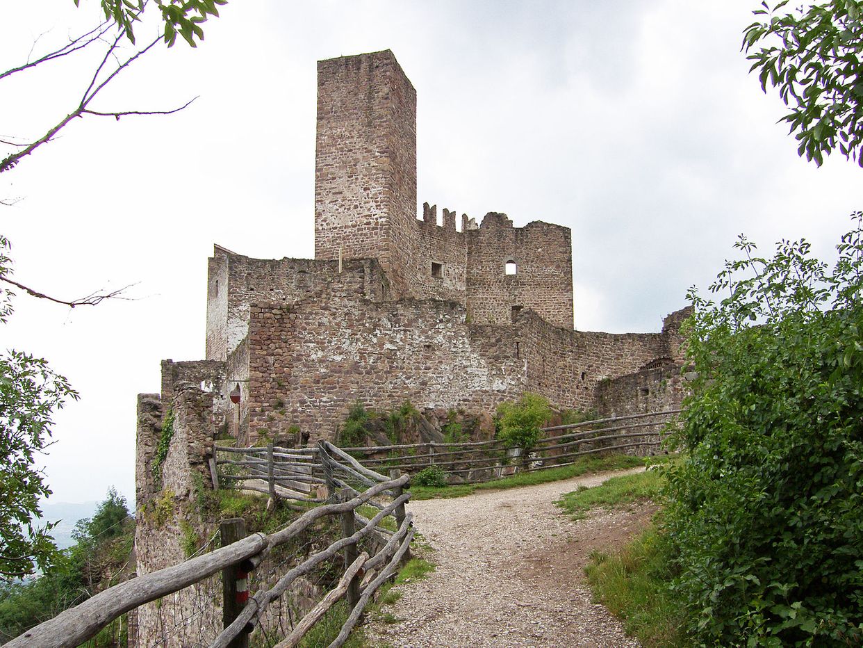 Castle Hocheppan