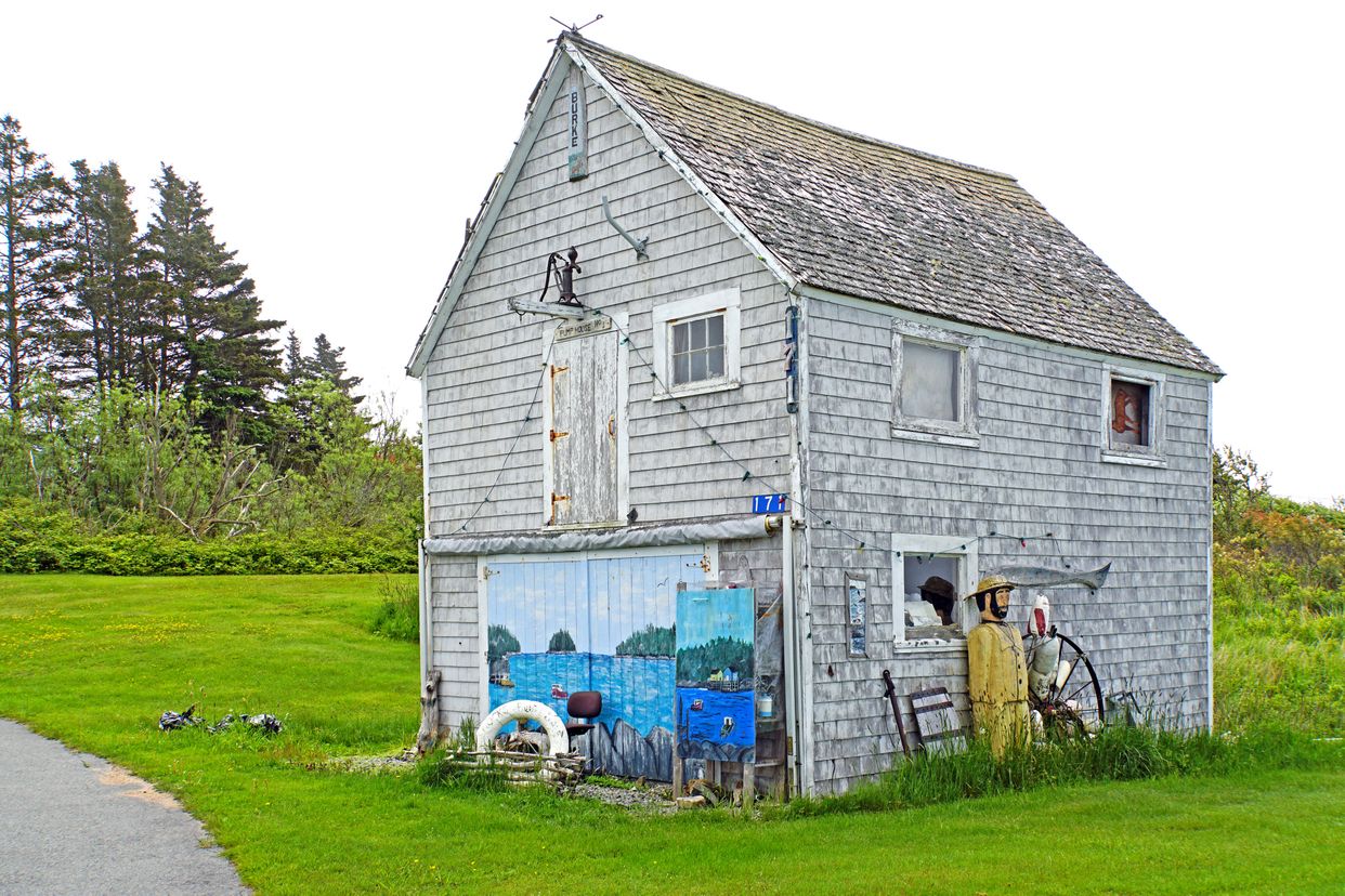Folk Art Building