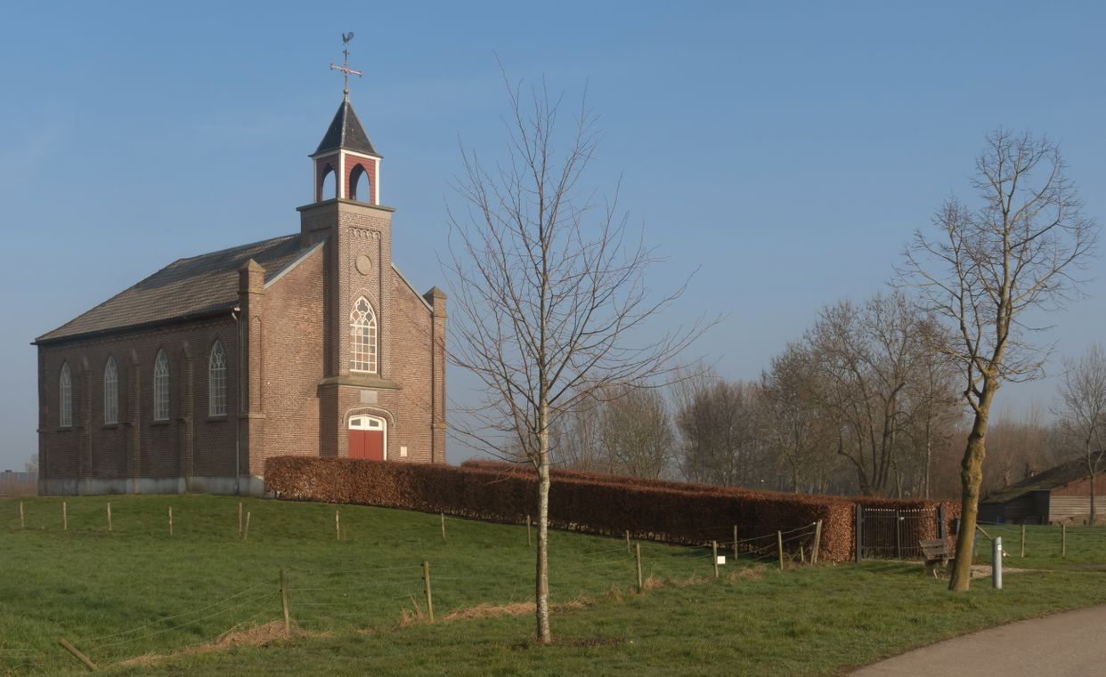 Hervormde Vluchtheuvelkerk Homoet