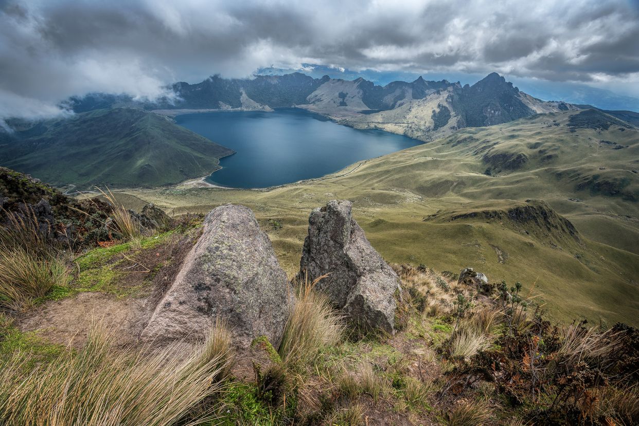 Caricocha Lake