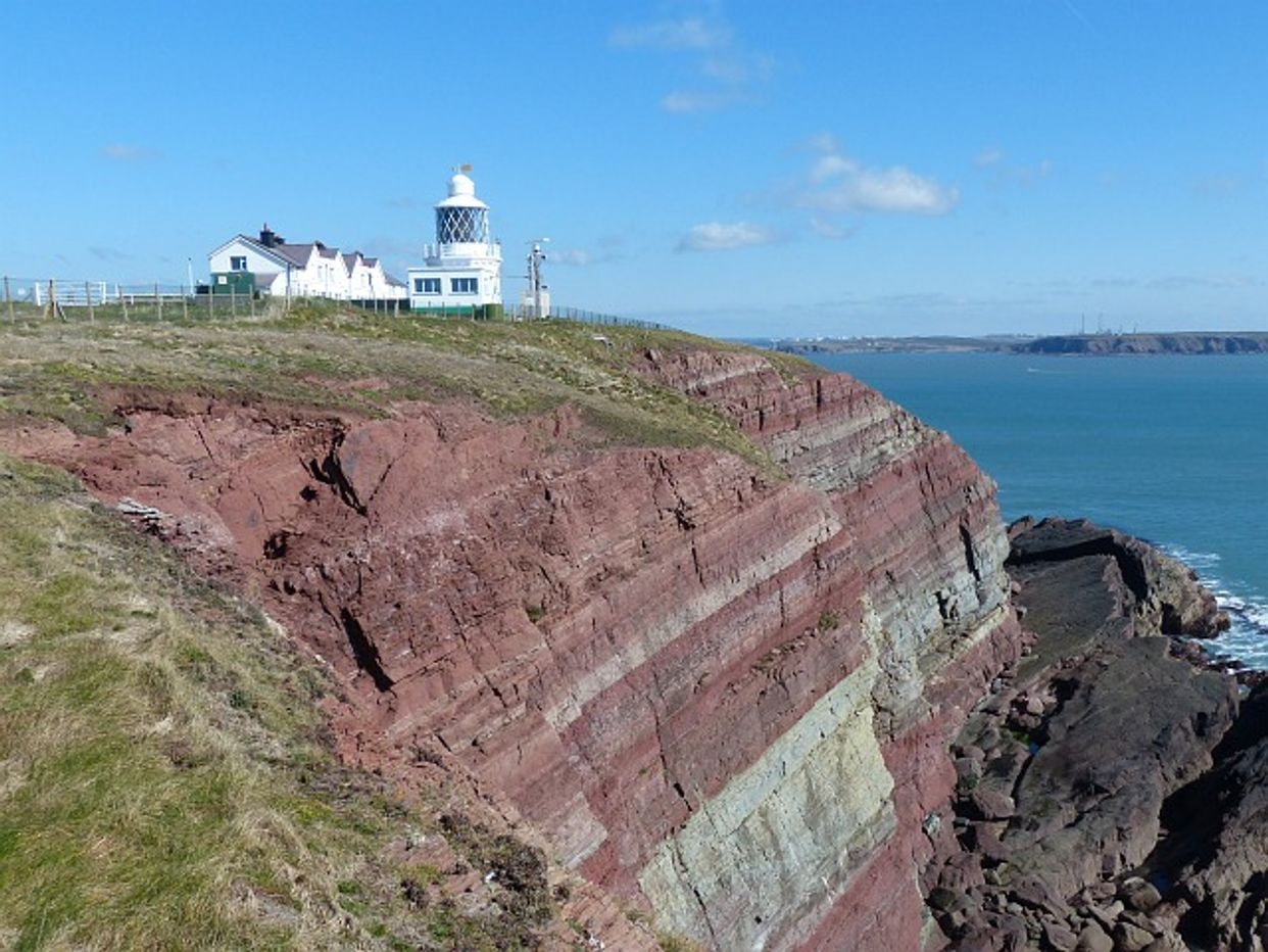 St. Ann's Head Lighthouse 