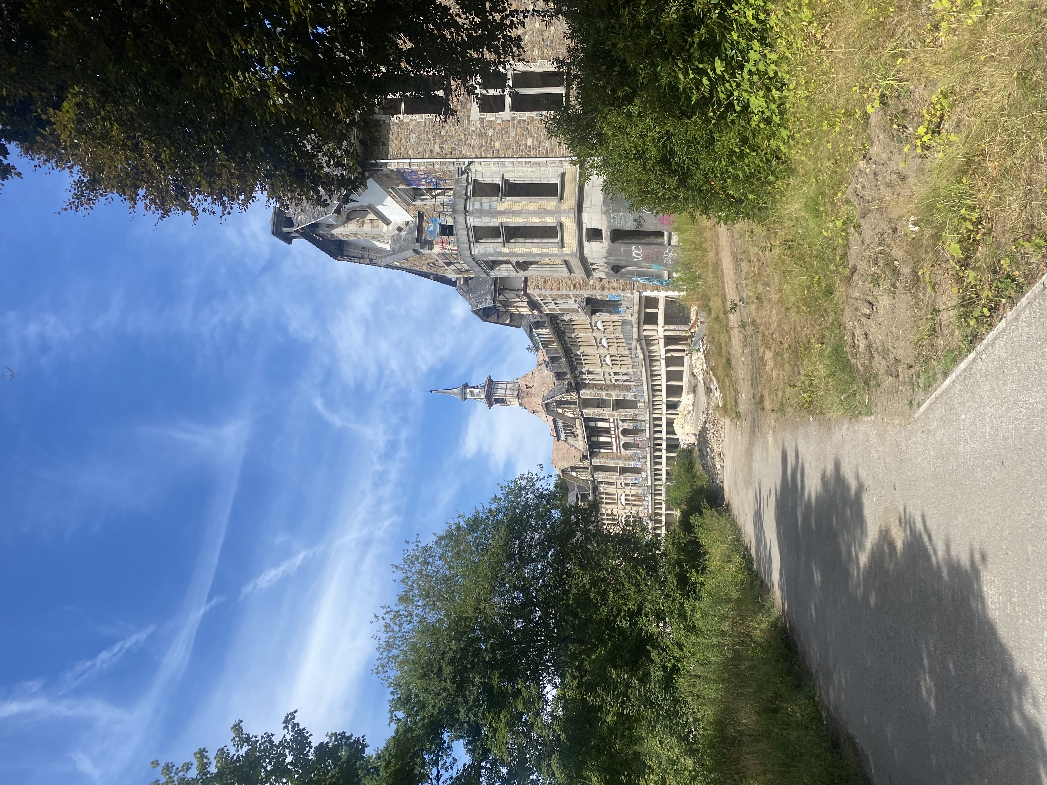 Sanatorium du Basil — Photo by Dapbie