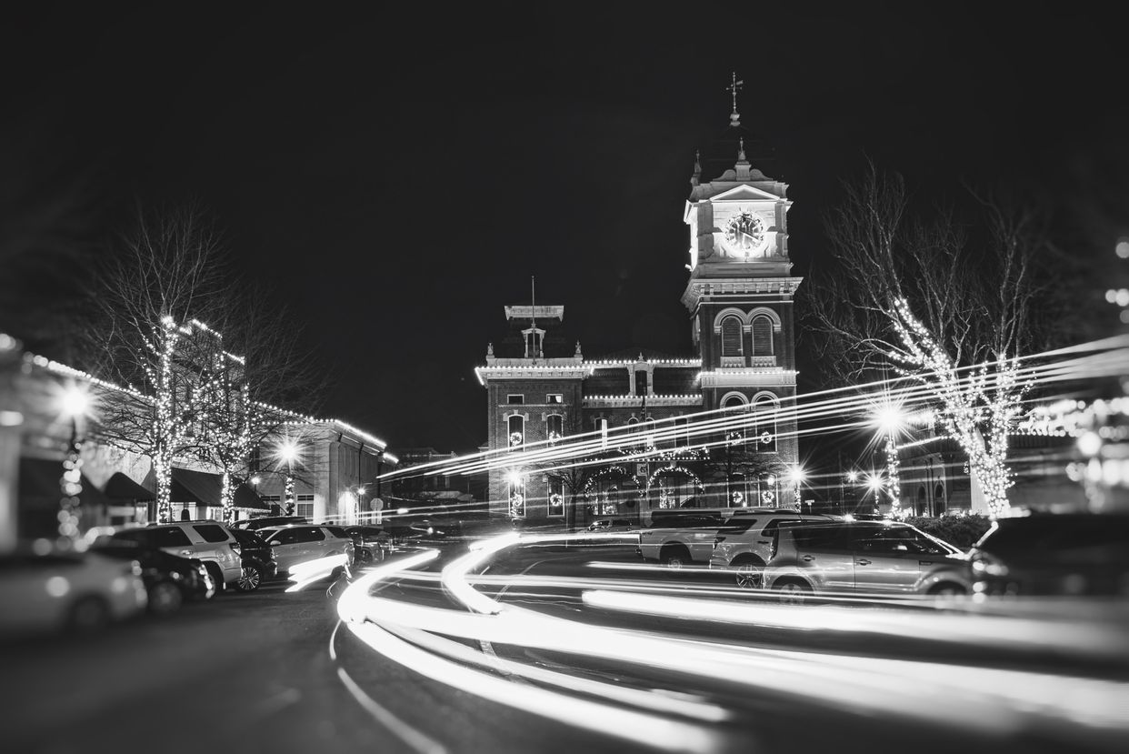 Historic Newton County Courthouse - Photo by George Cribbs