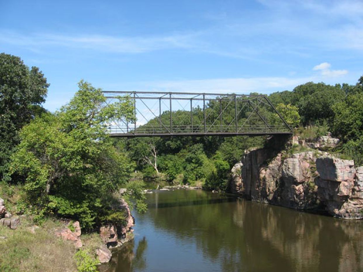 1908 Palisades Iron Bridge