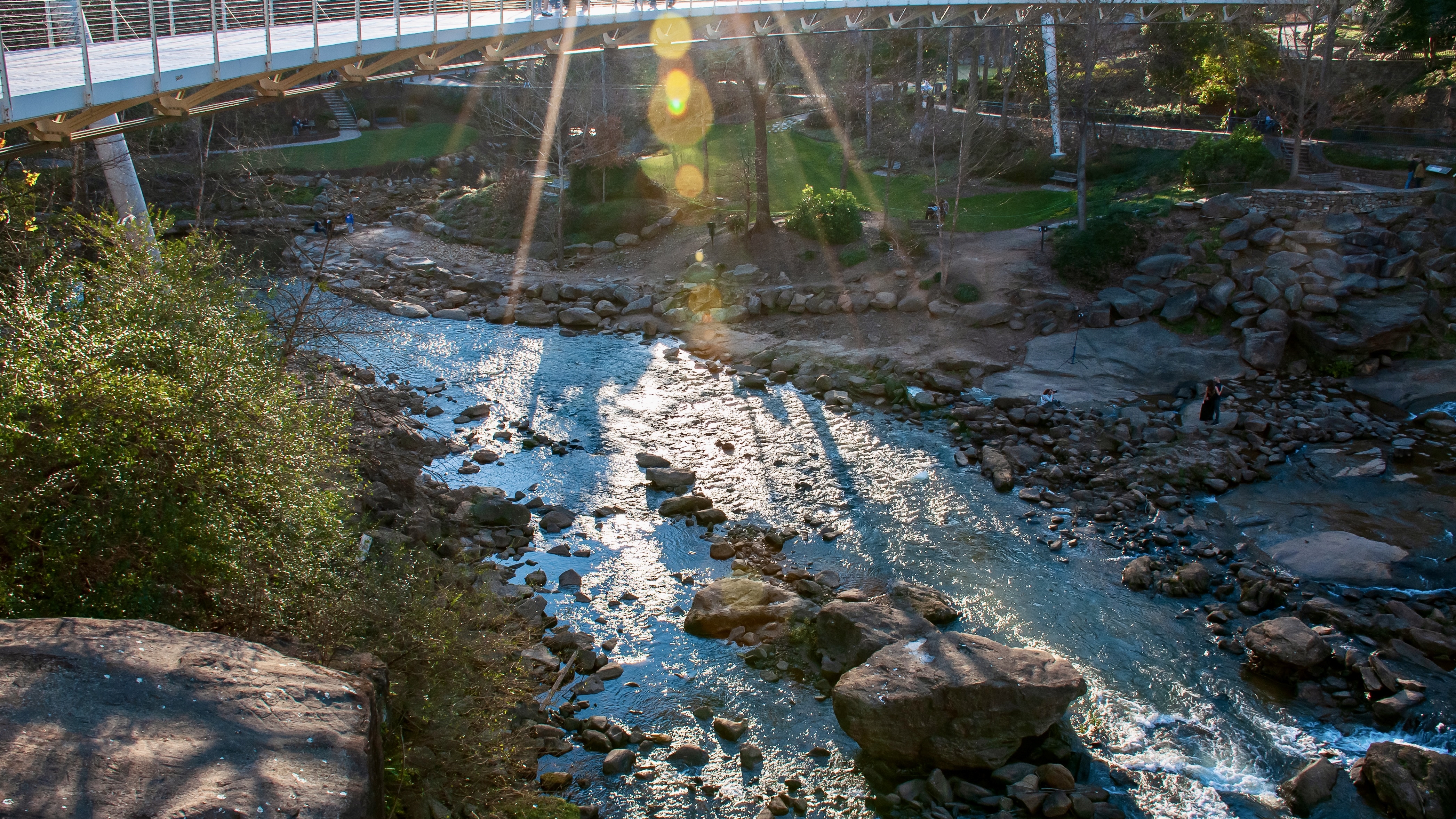 Falls Park on the Reedy — Photo by instagram.com/_alvin_castro_