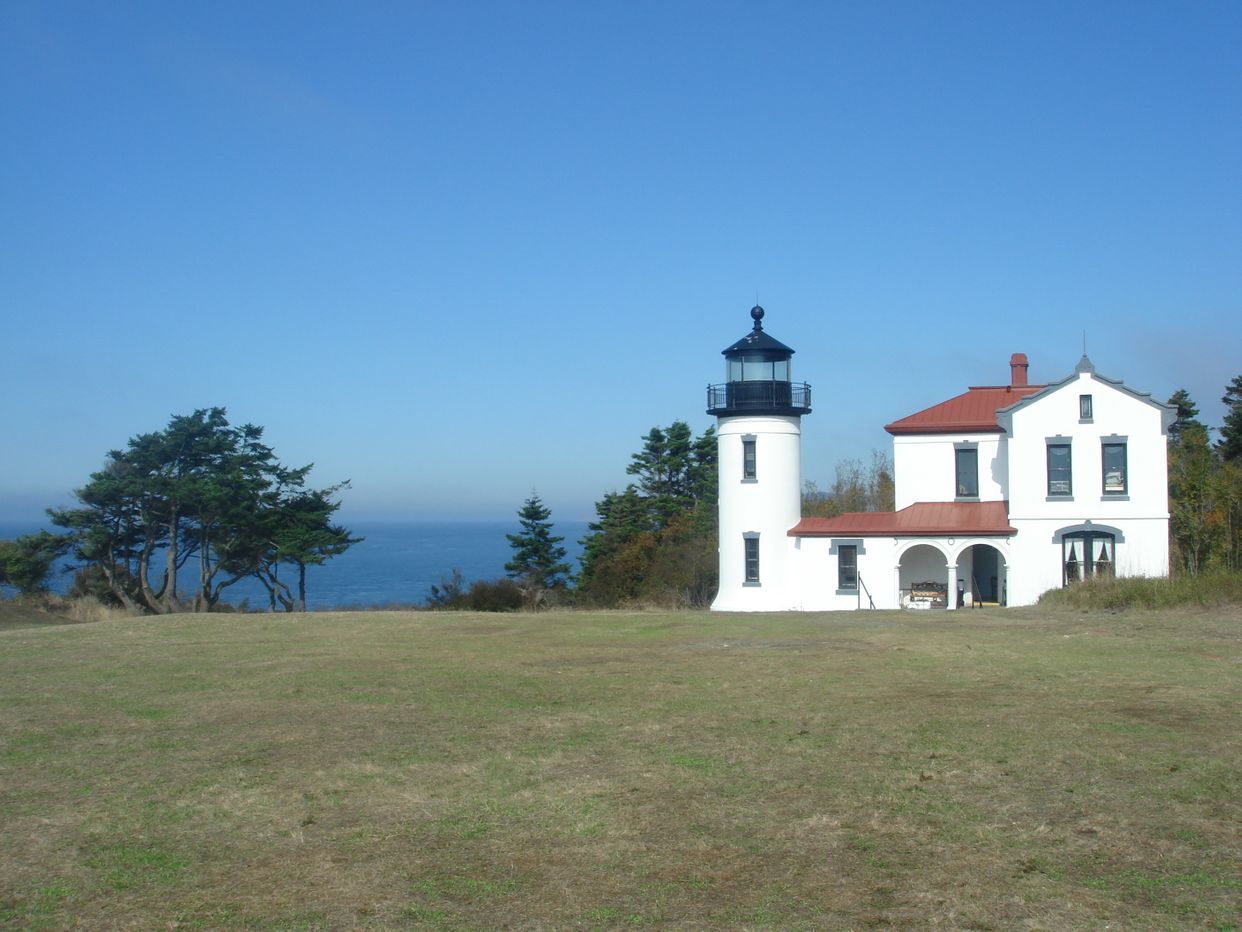 Admiralty Head Lighthouse