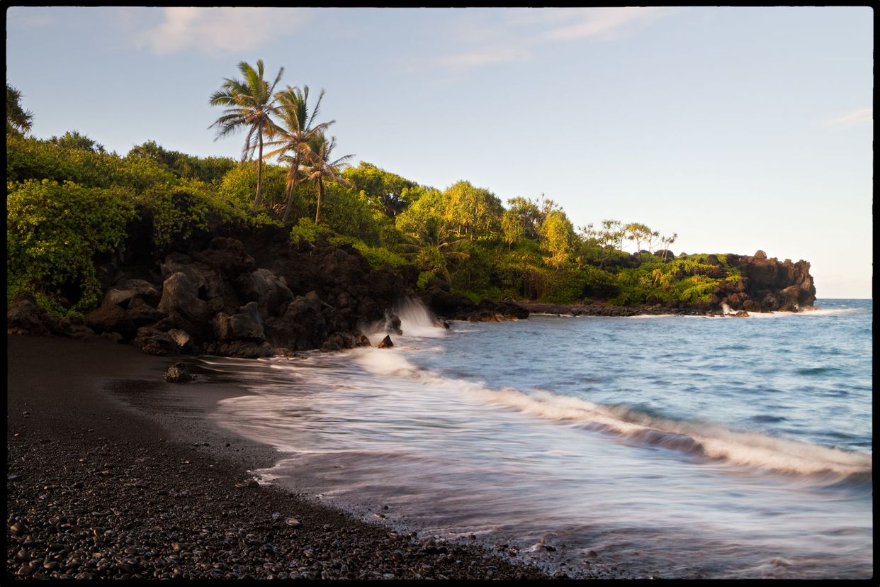 Waiʻānapanapa Beach