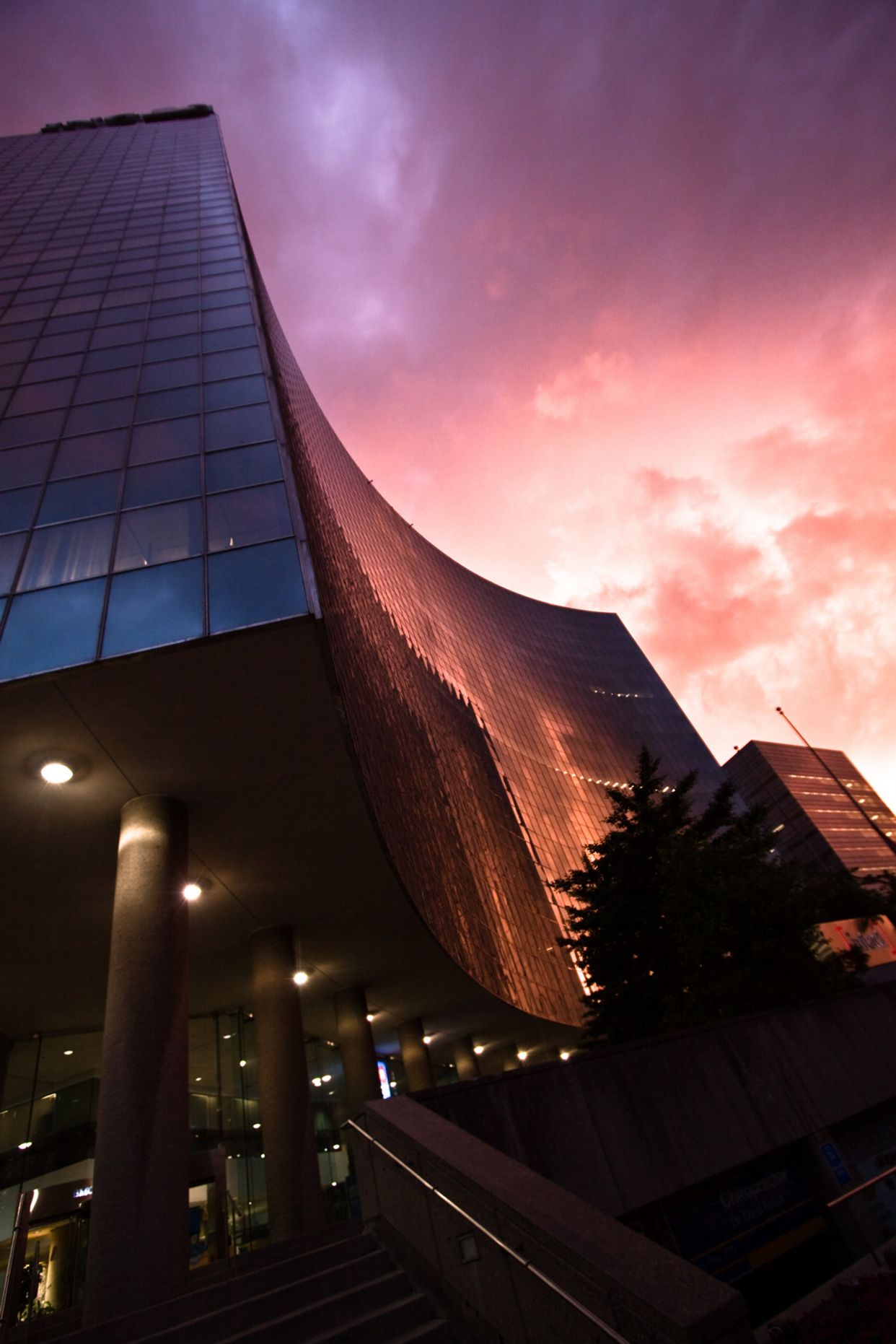 Ontario Hydro Building