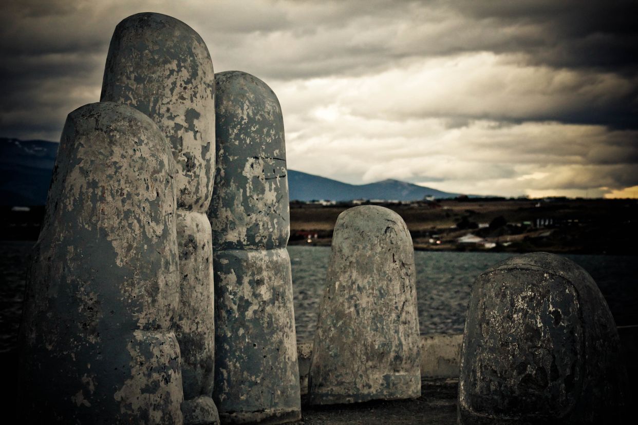 Monumento de la Mano