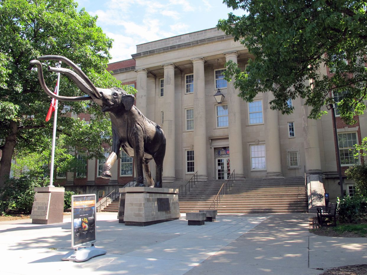  Lloyd G. Tanner Plaza
